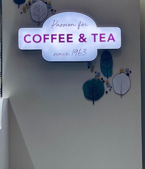 Coffee Bean & Tea Leaf