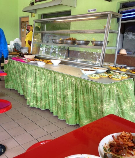 kedai makan seri bakawali