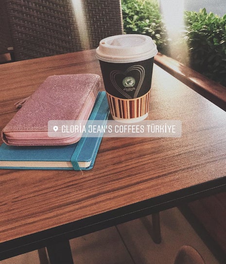 Gloria Jean's Coffees