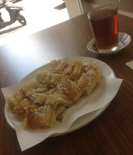 ünlü sarıyer börekçisi