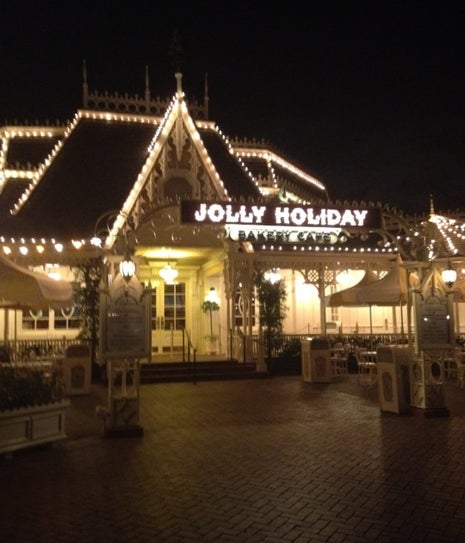 Jolly Holiday Bakery Cafe