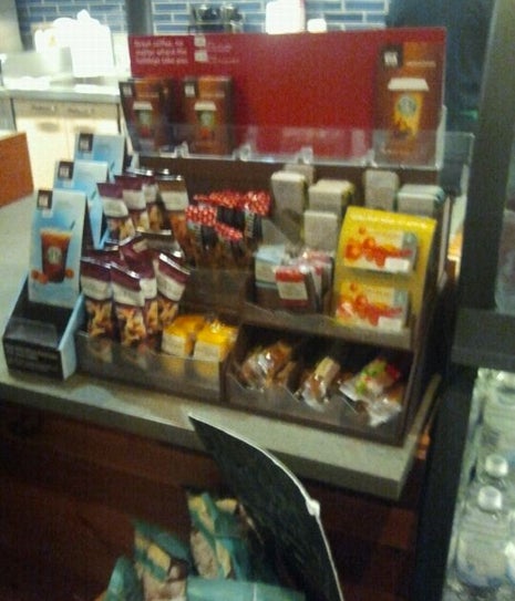 Starbucks Norfolk Airport