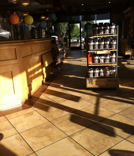 The Coffee Bean & Tea Leaf