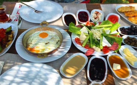 Güzelçamlı Kuşadası Kahvaltı Mekanları