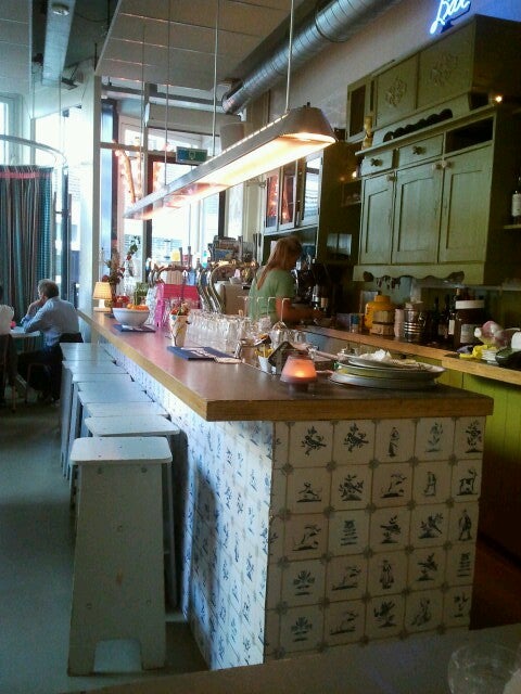 gastropub