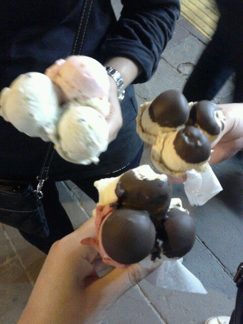 ice-cream-shop