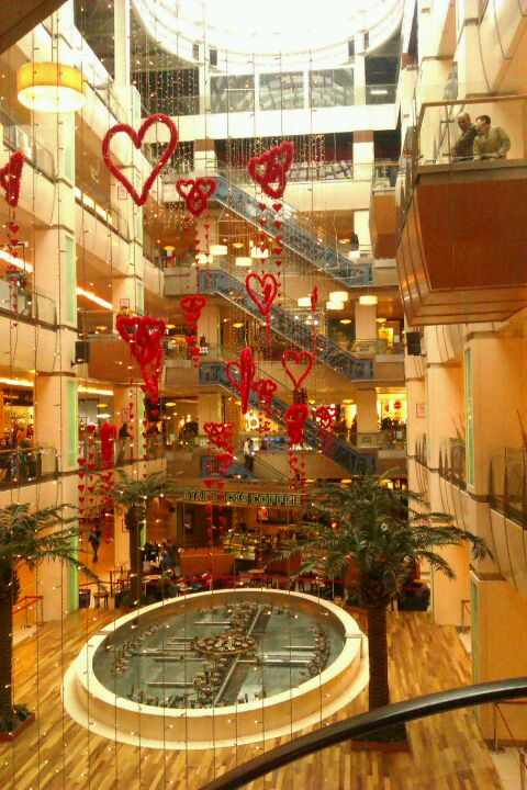shopping-mall