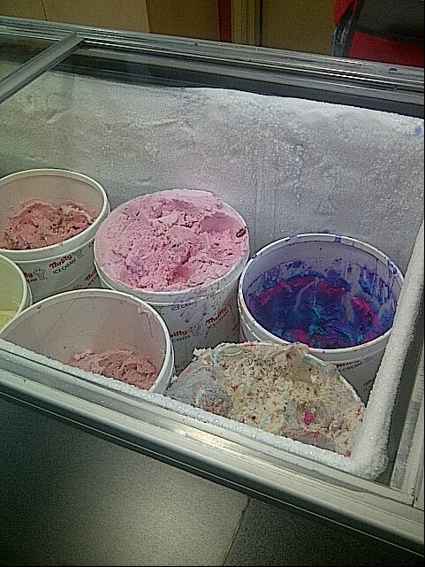 dessert-shop