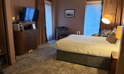 House Hotel