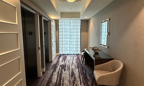 Ambassador Hotel Kansas City, Autograph Collection