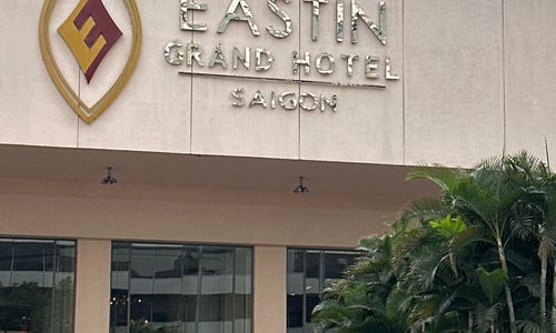 EASTIN Grand Hotel Saigon