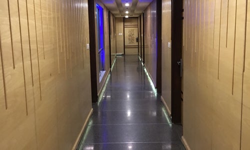 Hotel Aman International