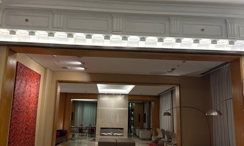 725 Continental Hotel