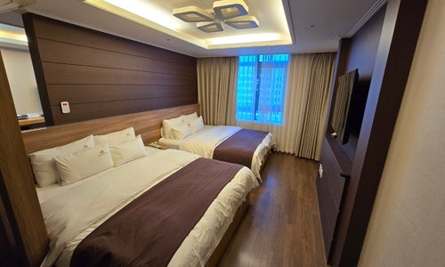 Central Park Hotel