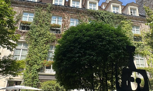 Hôtel Pavillon de la Reine