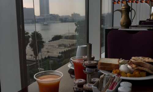 Rawi Restaurant & Bar