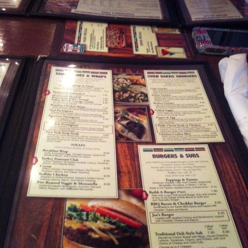 D'Agostinos Pizza and Pub Park Ridge