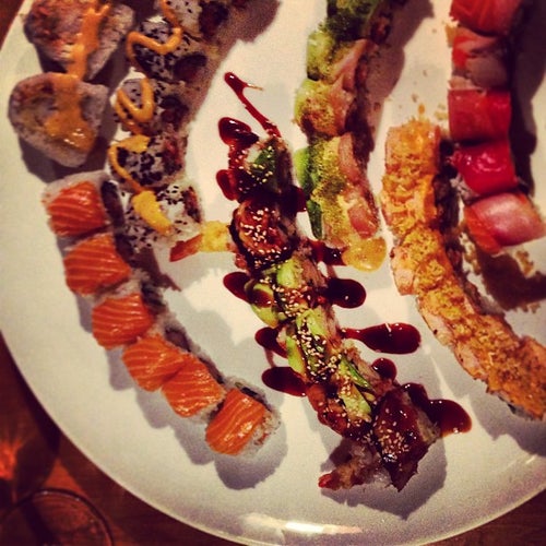 Blowfish Sushi to Die For - 2170 Bryant St - San Francisco