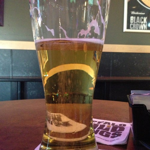 Buffalo Wild Wings 14615 W Maple Rd 100 Omaha