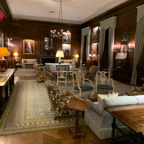 Colony Club 564 Park Ave New York