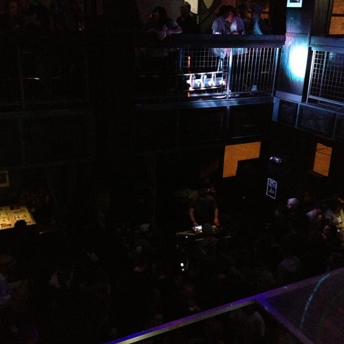 CRISP Pizza Bar & Lounge 1323 E Brady St Milwaukee