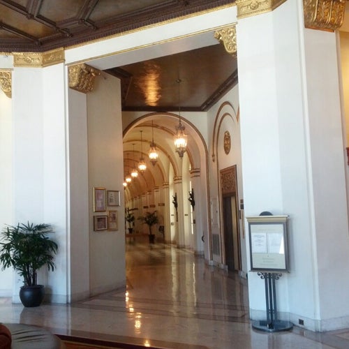The Sainte Claire 302 S Market St San Jose