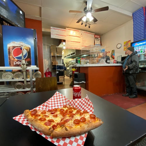 Capitol Pizza