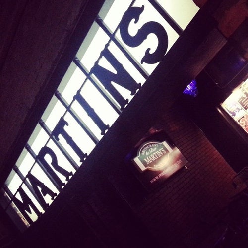 Martin's Restaurant & Bar