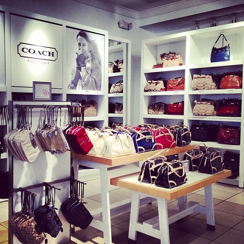COACH Outlet 785 S Grand Central Pkwy Ste 2111 Las Vegas