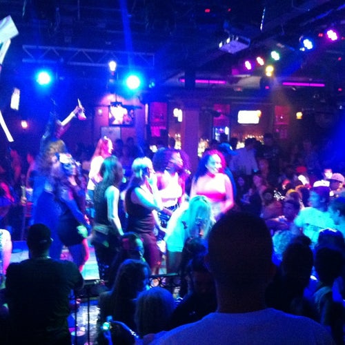 Razzoo Bar & Patio 511 Bourbon St New Orleans