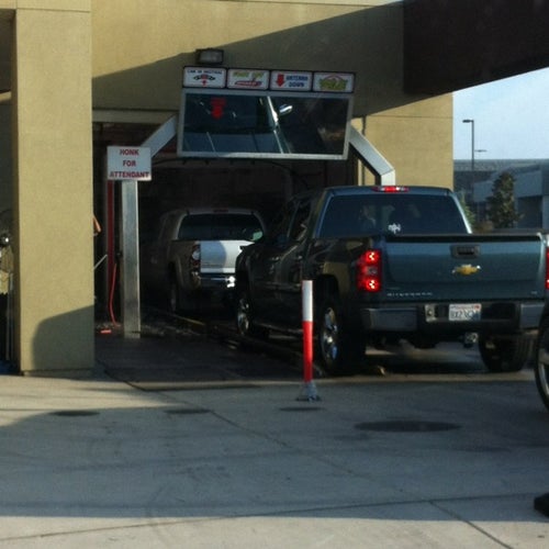 Ride & Shine Express Car Wash 6240 N Figarden Dr Fresno