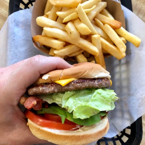 Howard's Famous Bacon & Avocado Burgers 11127 Venice Blvd Ste 7 Los