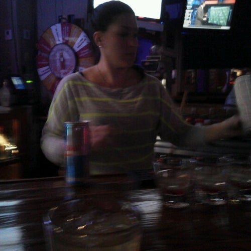 Filling Station Bar & Grill
