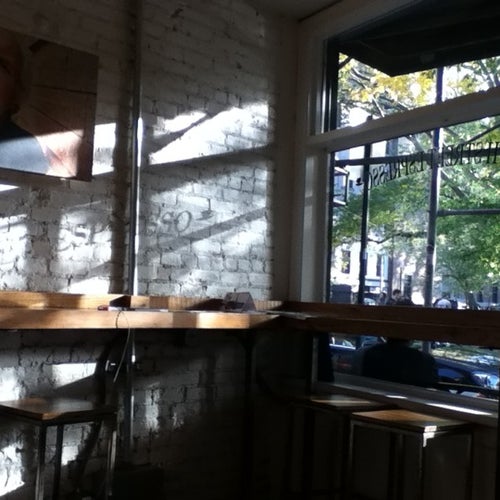 Ninth Street Espresso 341 E 10th St New York