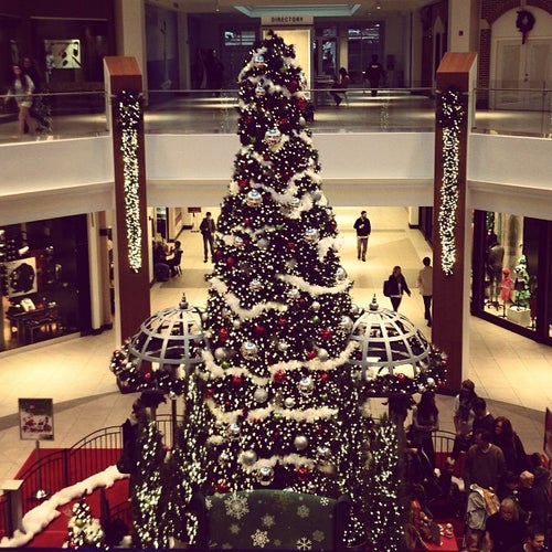 The Fashion Mall at Keystone 8702 Keystone Crossing Indianapolis