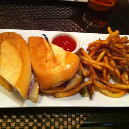 O'Reilly's 21 W 35th St New York