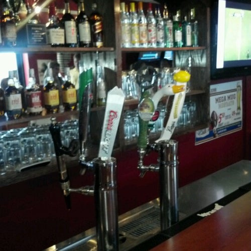 First Down Sports Bar & Grill 4213 Fairfax Dr Arlington