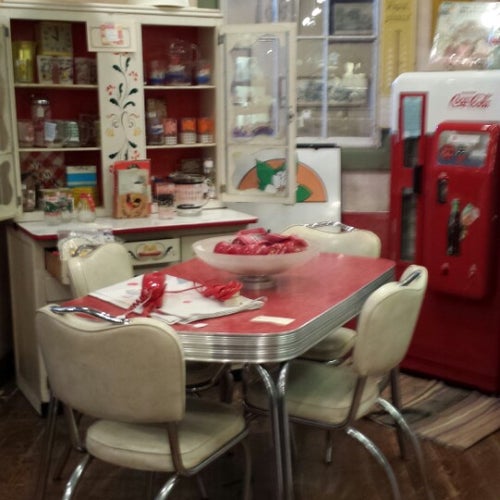 Back Alley Antiques 555 W Bitters Rd San Antonio