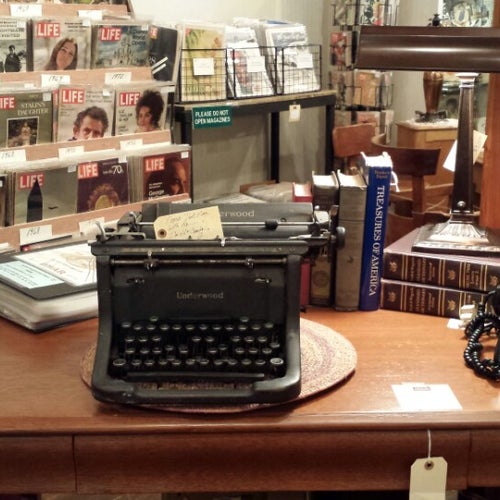 Back Alley Antiques 555 W Bitters Rd San Antonio