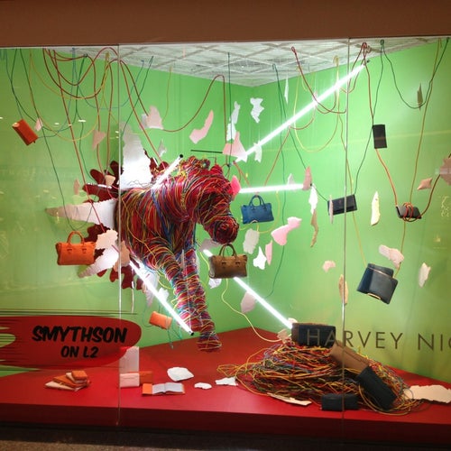 Harvey Nichols The Landmark, 15 Queen's Rd C 中環