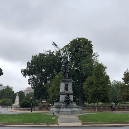 Garfield Circle