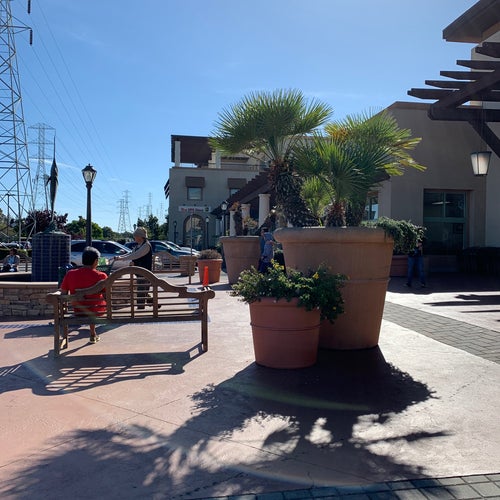 Marlin Cove Shopping Center