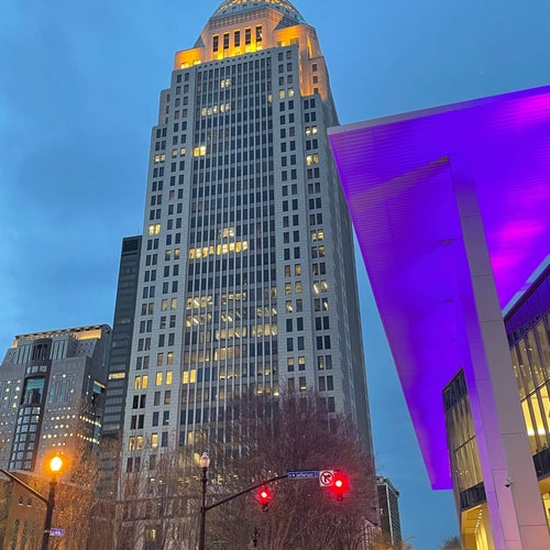 400 West Market 400 W Market St Louisville