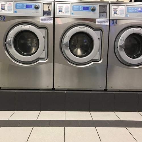 99th Street Laundromat