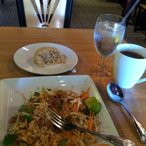 Ginger Thai 6434 E Mockingbird Ln 111 Dallas