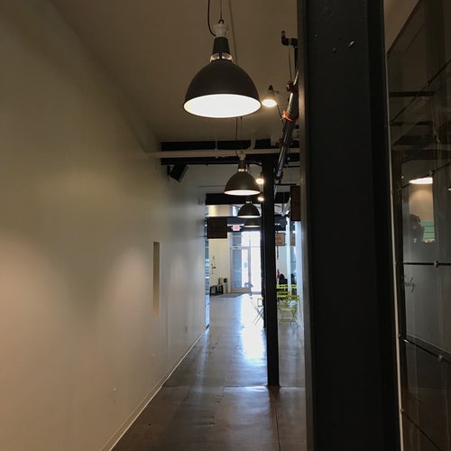 Warehouse Mrkt