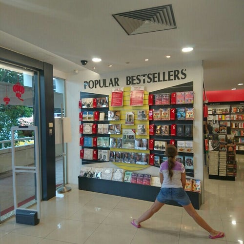 Popular Bookstore Blk 86 Marine Parade Central 02101/102 Singapore