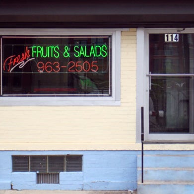 Fresh Fruits & Salads