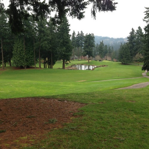 Oswego Lake Country Club