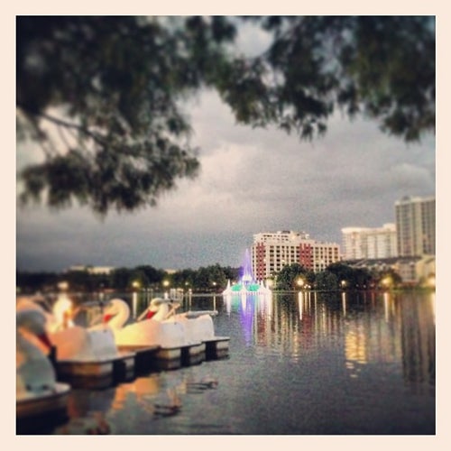 Lake Eola Park 195 N Rosalind Ave Orlando